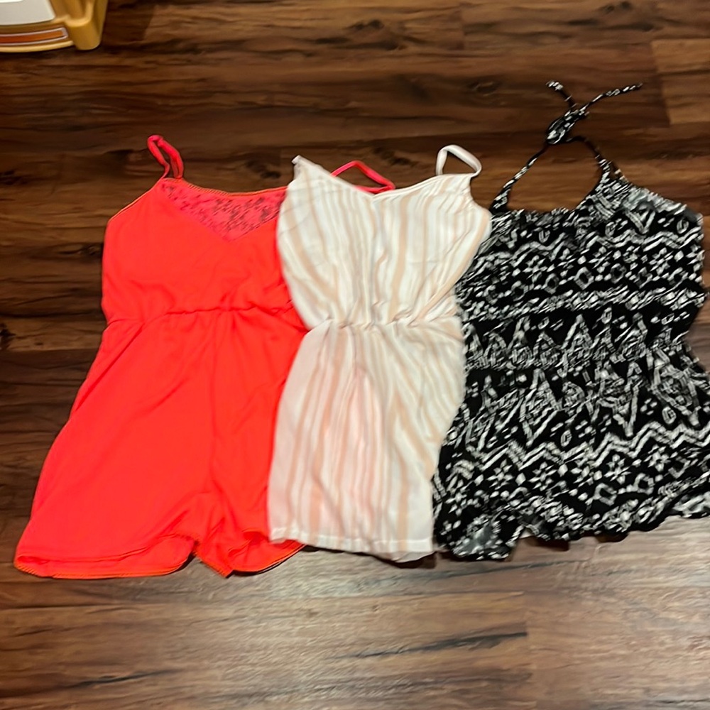 Rompers and dresses small